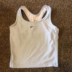 ✨Nike Dri-Fit crop top!✨
